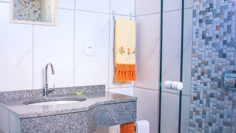 Apartamento confortável e amplo, próximo ao Parque Beto Carr