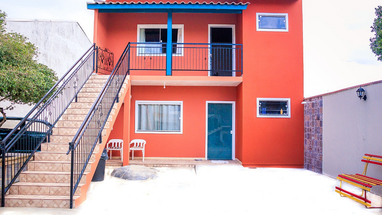 Apartamento confortável e amplo, próximo ao Parque Beto Carr