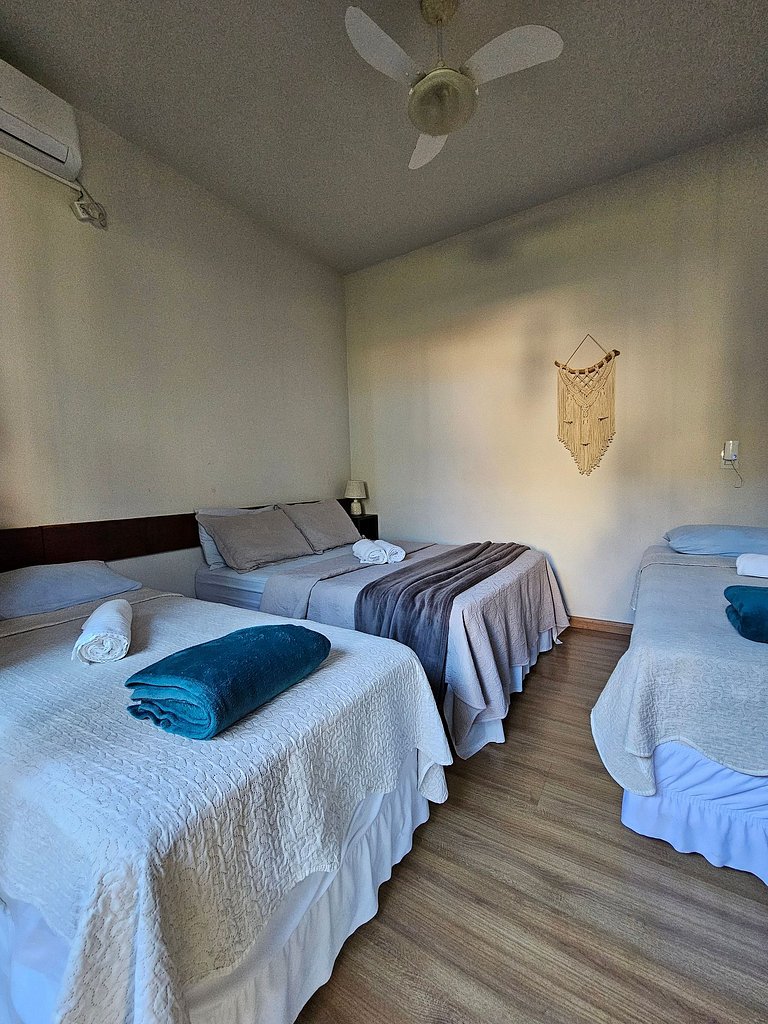 Casa da Flor Guest House - Suíte Abacateiro. Praia Grande