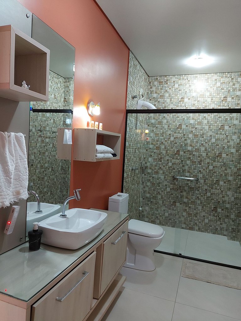 Casa da Flor Guest House - Suíte Abacateiro. Praia Grande
