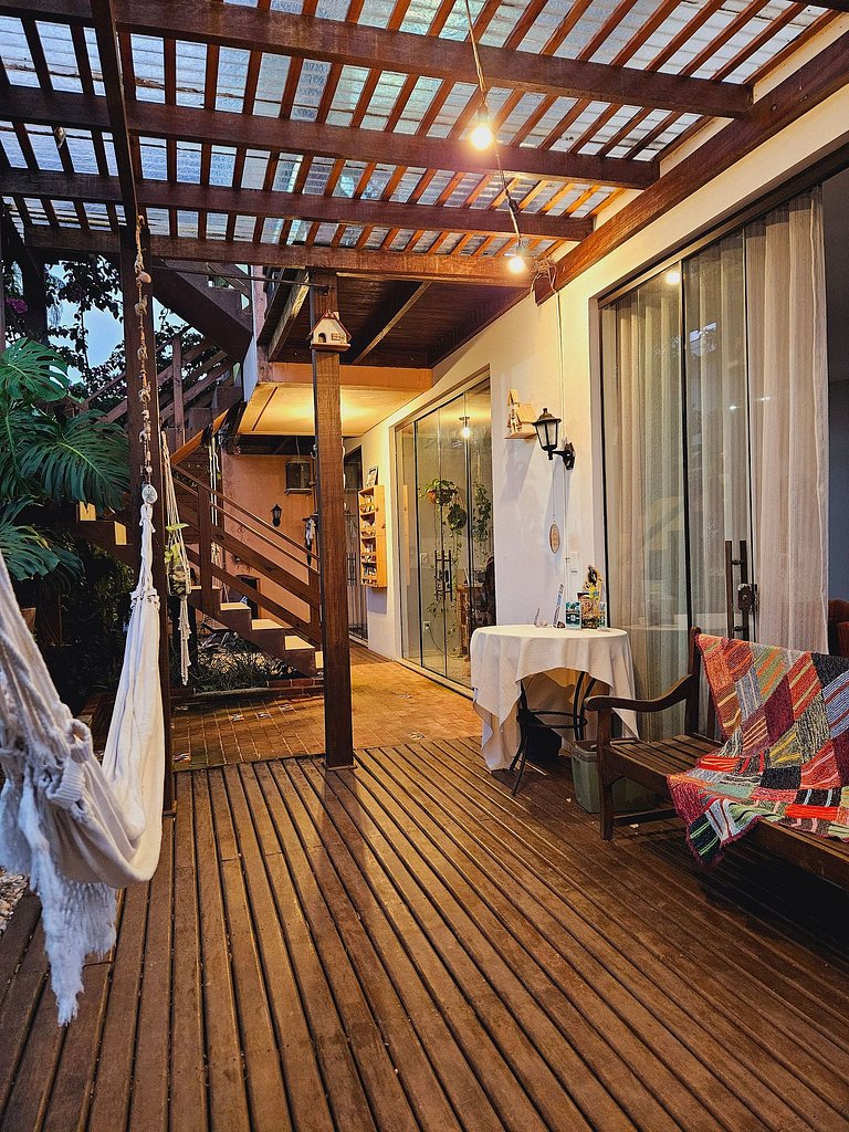 Casa da Flor Guest House - Suíte Abacateiro. Praia Grande