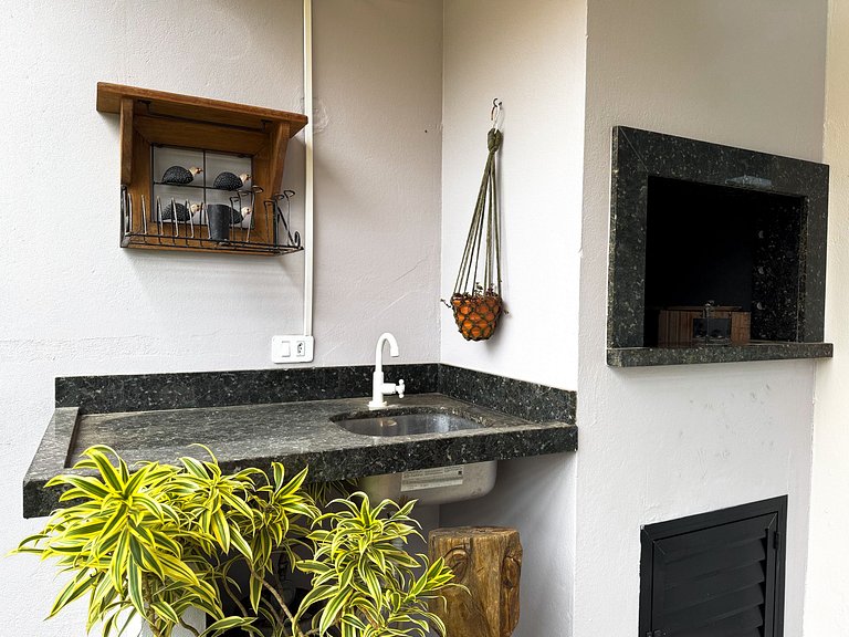 Casa Ramundo: Relaxe, Explore e Divirta-se!