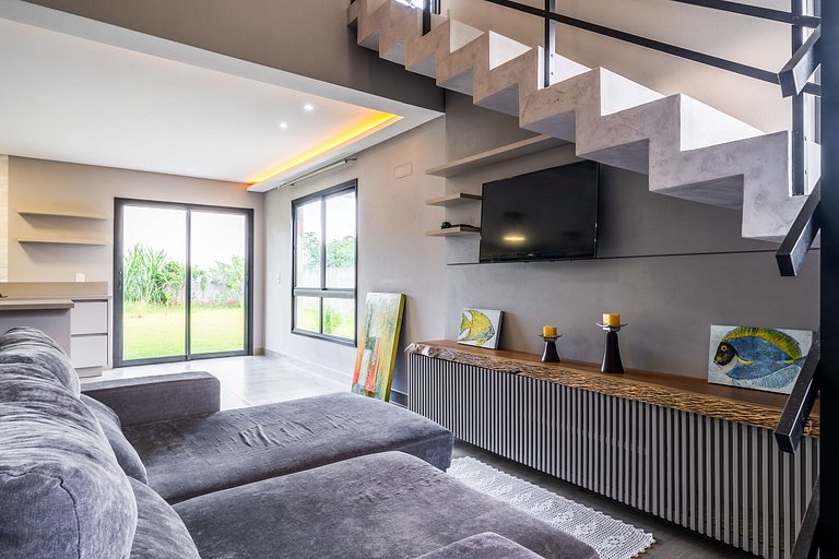 Casa Gladis: Seu Paraíso a Poucos Metros do Mar
