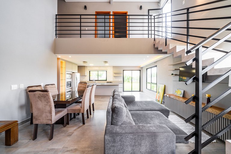 Casa Gladis: Seu Paraíso a Poucos Metros do Mar