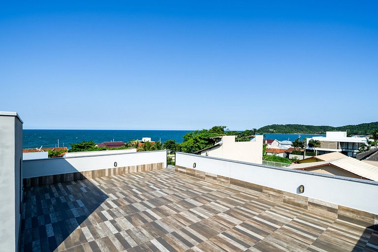 Casa Gladis: Seu Paraíso a Poucos Metros do Mar