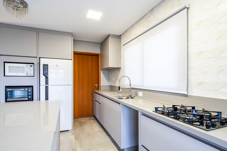 Casa Gladis: Seu Paraíso a Poucos Metros do Mar