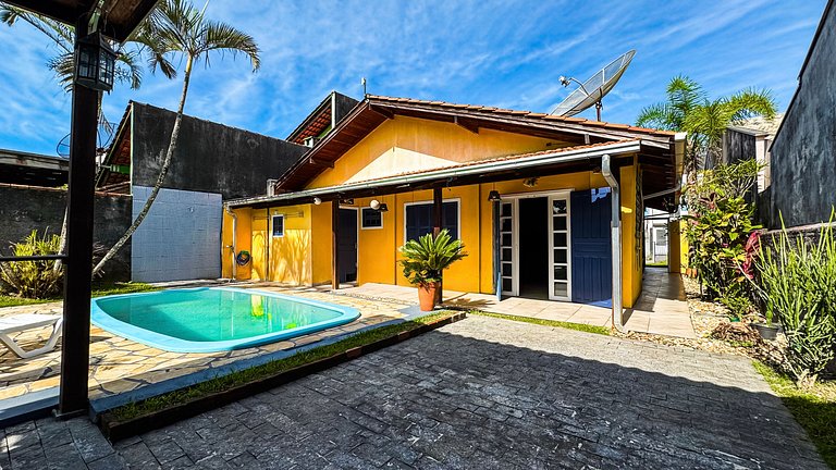 Refúgio Rústico: Piscina, Praia e Beto Carrero