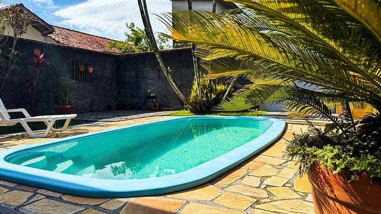 Refúgio Rústico: Piscina, Praia e Beto Carrero