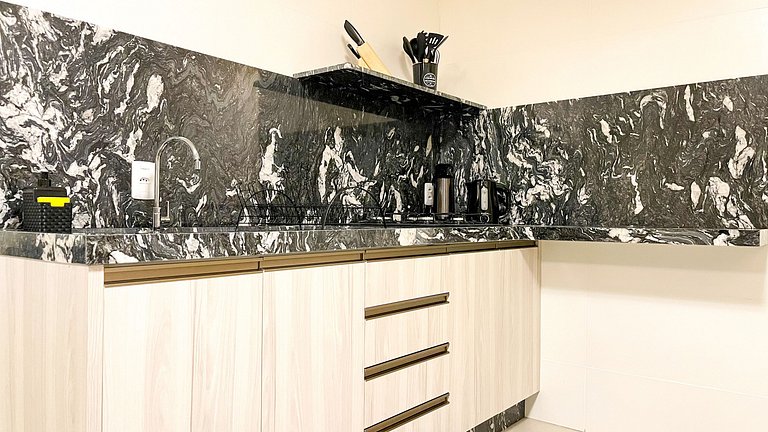 Deu Praia Beach House: Praia, Piscina e Diversão