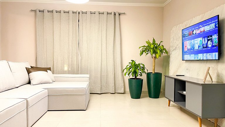 Deu Praia Beach House: Praia, Piscina e Diversão
