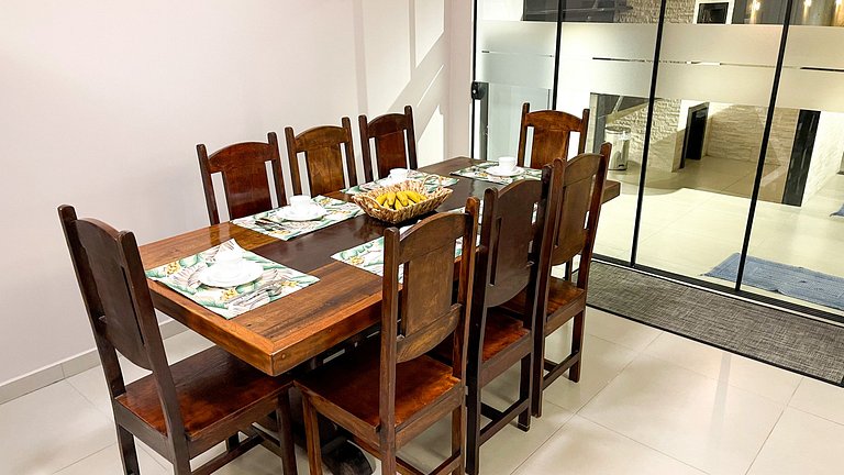 Deu Praia Beach House: Praia, Piscina e Diversão