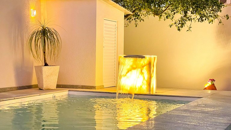 Deu Praia Beach House: Praia, Piscina e Diversão
