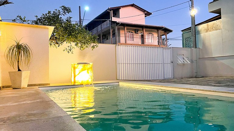 Deu Praia Beach House: Praia, Piscina e Diversão