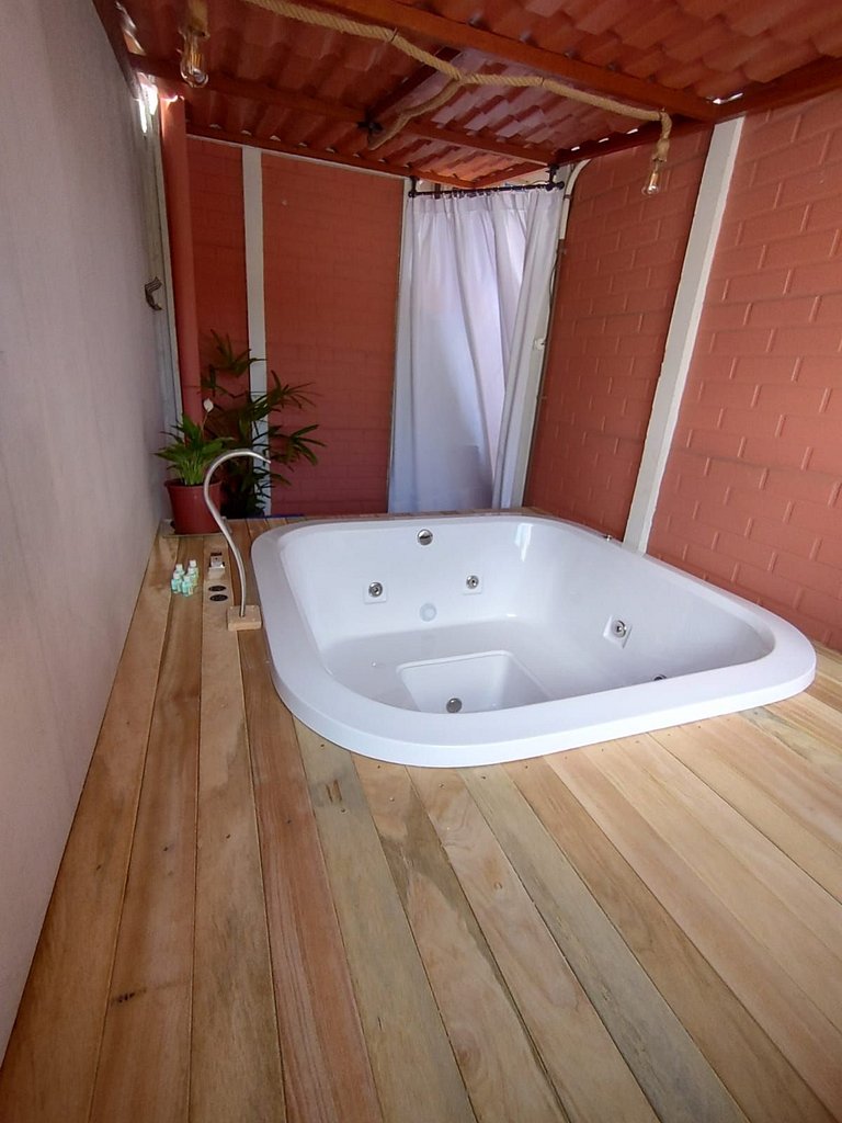 DuMar | 01: Seu Refúgio com Hidromassagem em Penha
