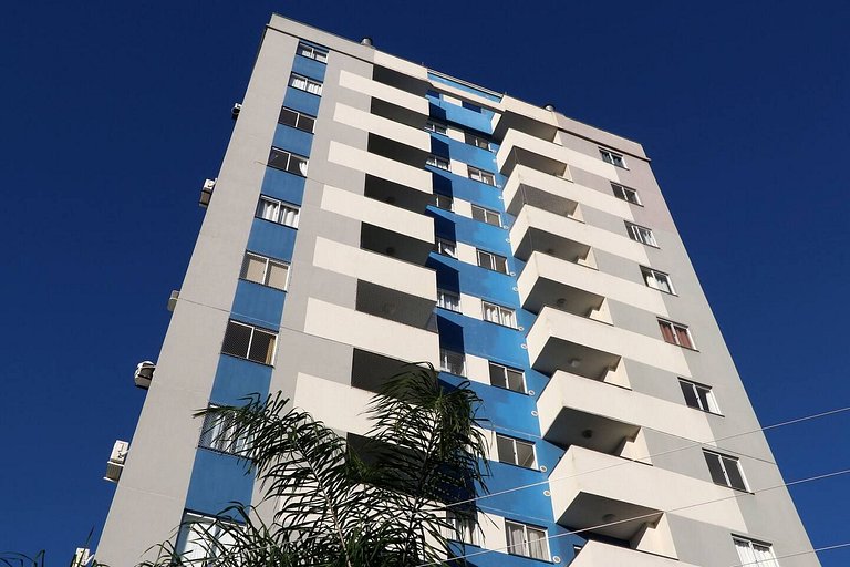 Lunata: Refúgio Prático e Confortável em Penha