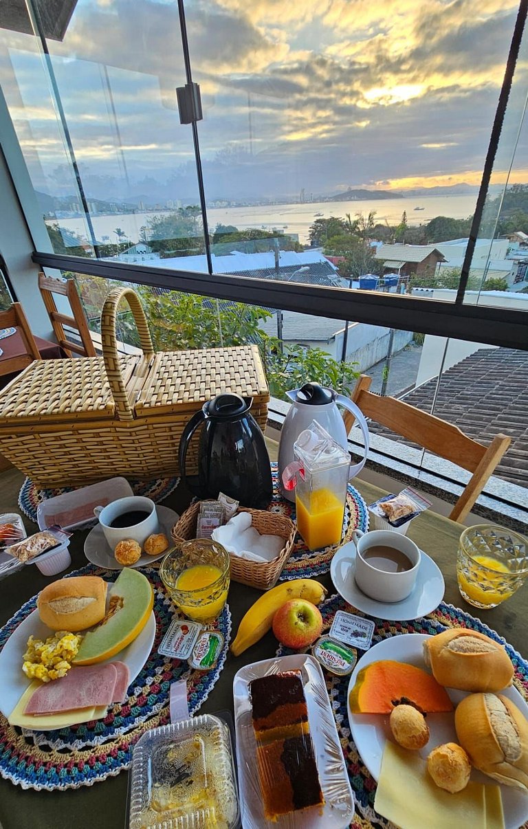 Casa da Flor Guest House – Praia Grande – Beto Carrero