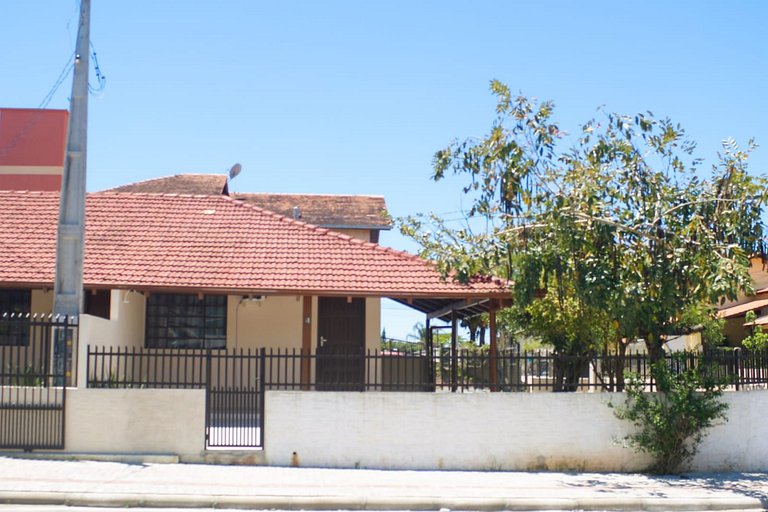 Casa Bem viver, à 800mt do Parque Beto Carrero