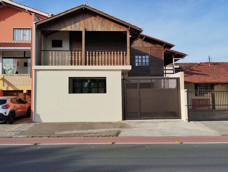 Casa Bem viver, à 800mt do Parque Beto Carrero