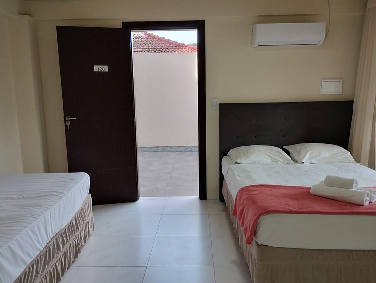 Apto 120 p/ ir caminhando ao Parque Beto Carrero