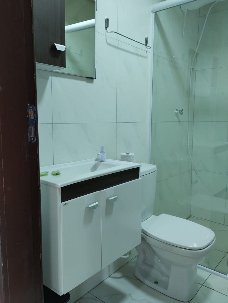 Apto 120 p/ ir caminhando ao Parque Beto Carrero