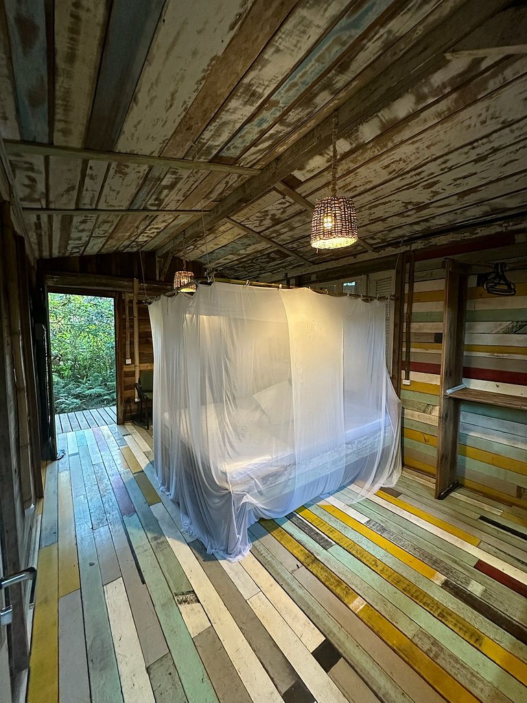 Waldhütte - Kunst am Land