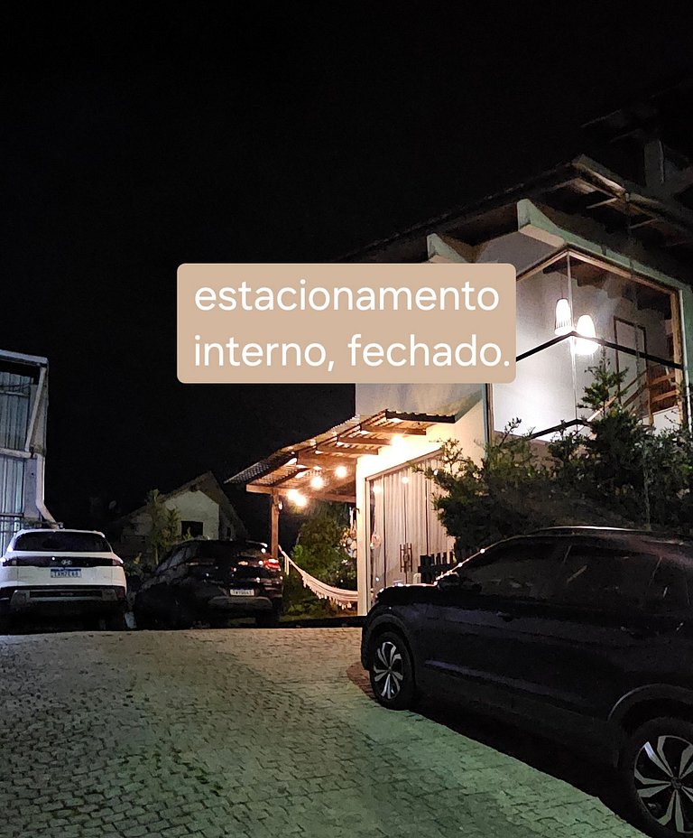 Casa da Flor Guest House - Suíte Abacateiro. Praia Grande