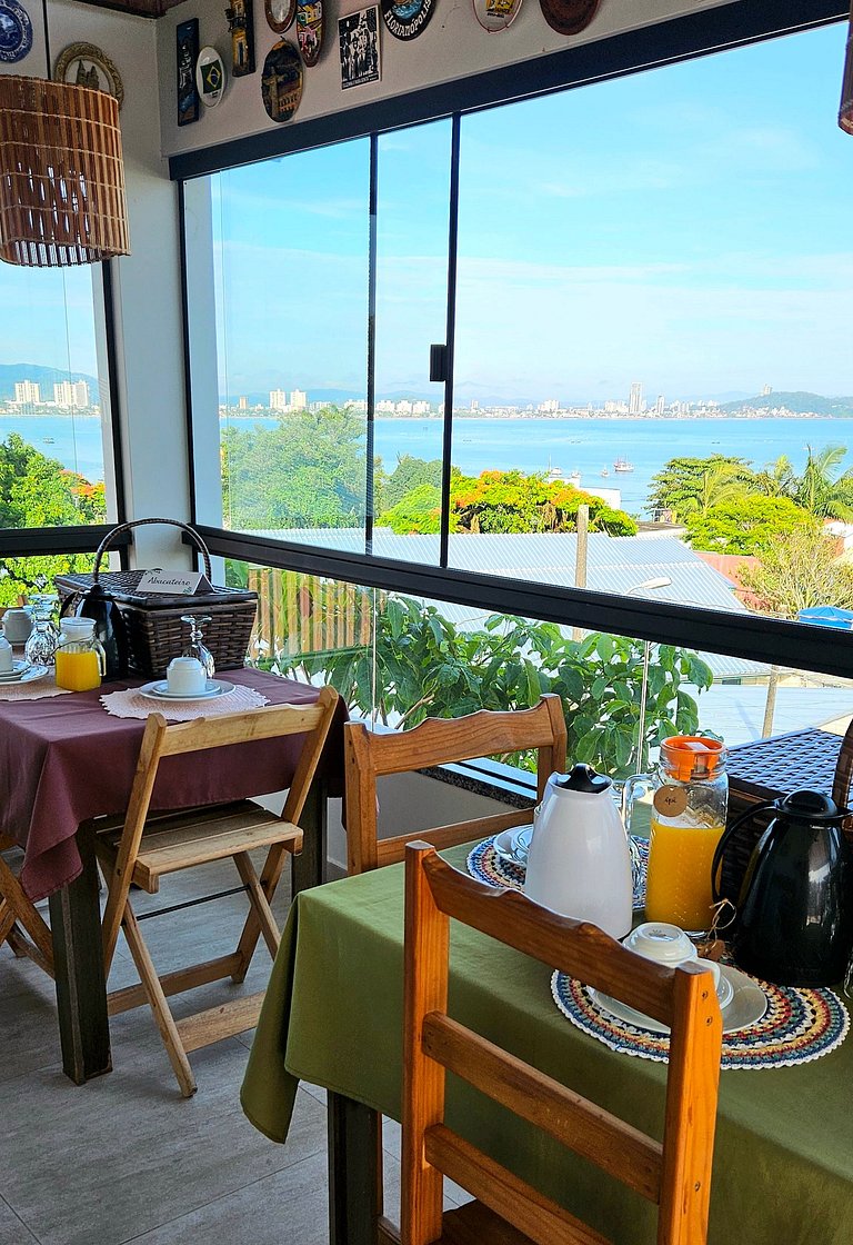 Casa da Flor Guest House – Praia Grande – Beto Carrero